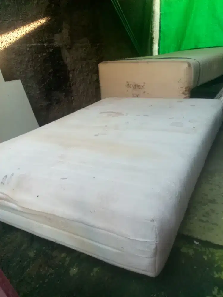 Kasur impor elegan