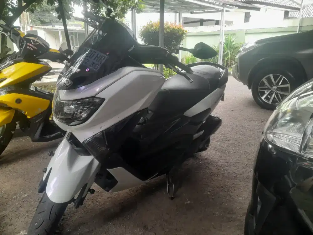 Dijual cepat motor yamaha nmax 2015
