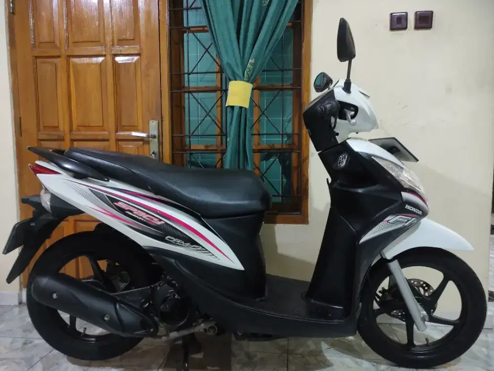 Simpanan km 7rb honda spacy pgm fi super mulus no minus jarang ada