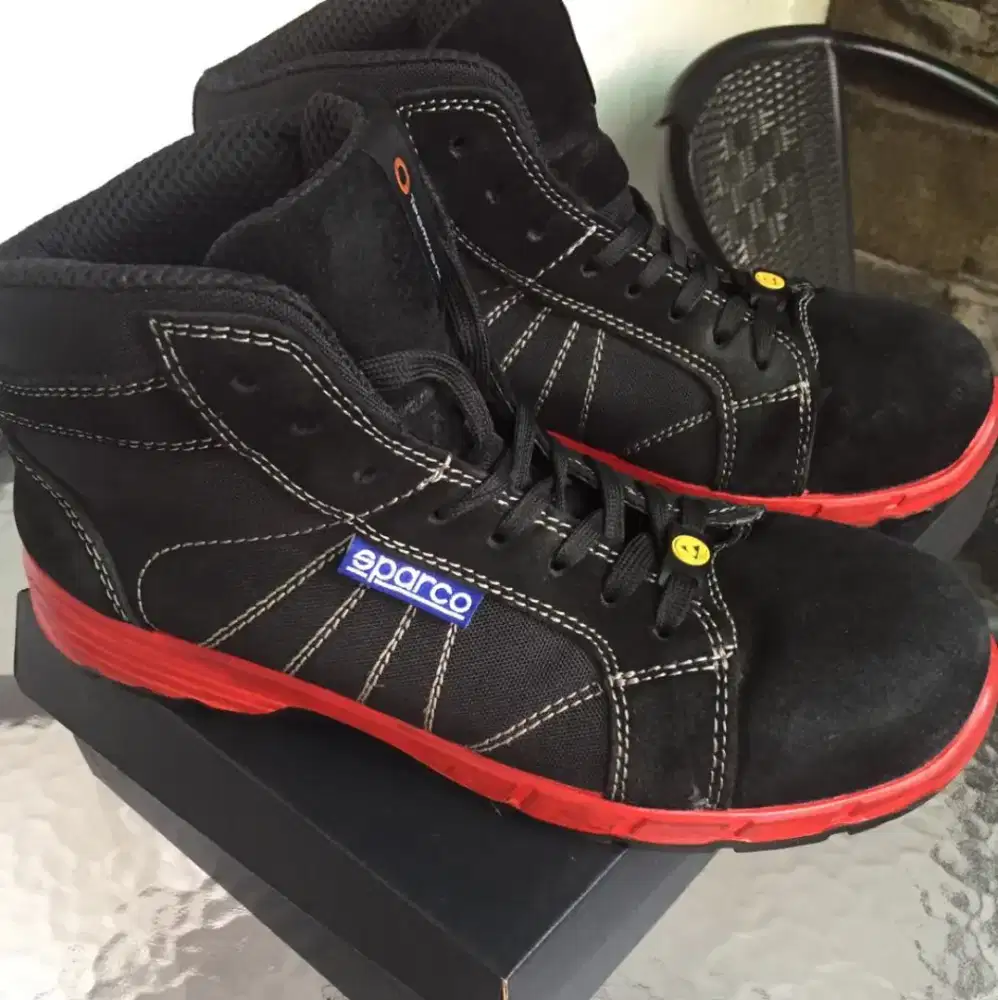 Original boots SPARCO