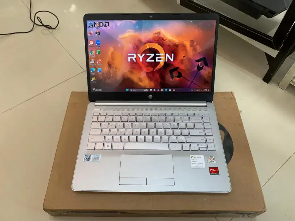 LAPTOP HP 14S RAM 8GB SSD 512GB FULLSET GARANSI 1 TAHUN