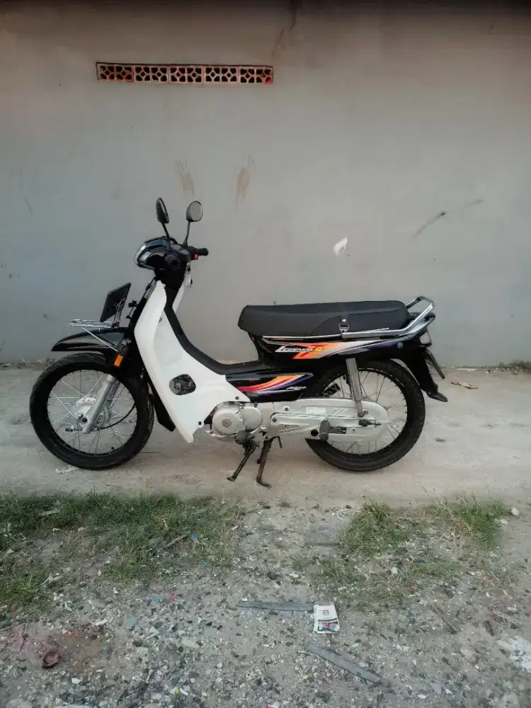 astrea legenda 2001