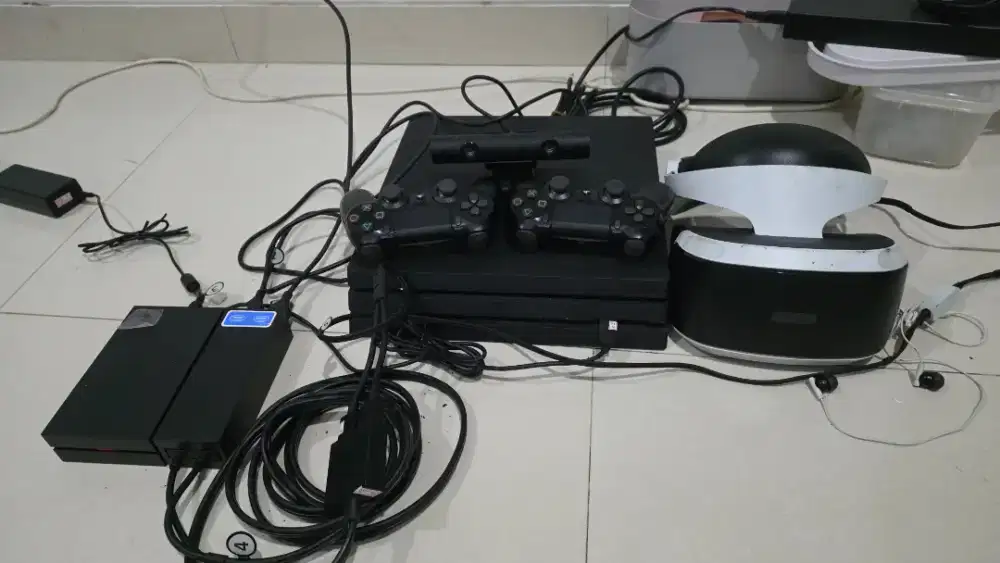 PS4 Pro + PSVR Fullset + 9 Game BD (Edisi Upgrade ke PS5)