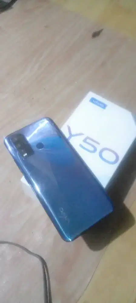 Vivo y50 ram 8/128