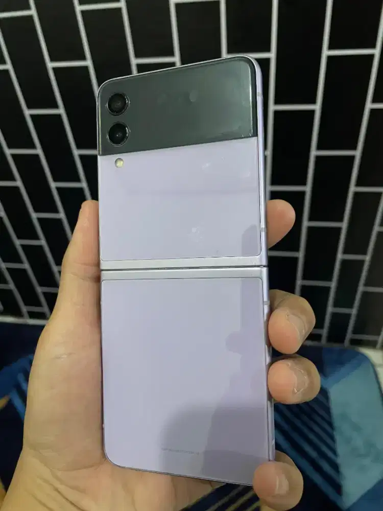 Samsung ZFlip 3