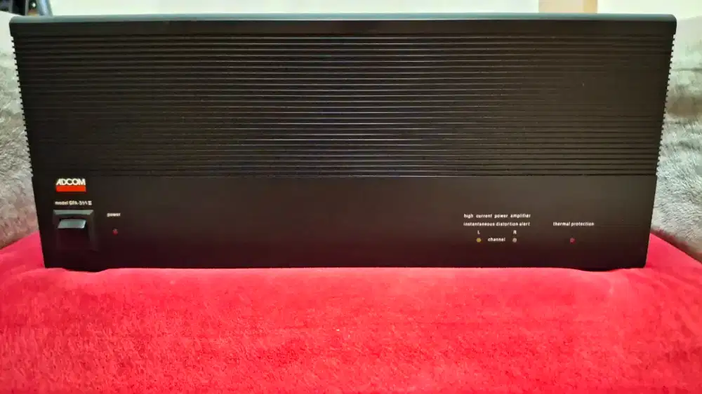 Power Adcom GFA-555mkii