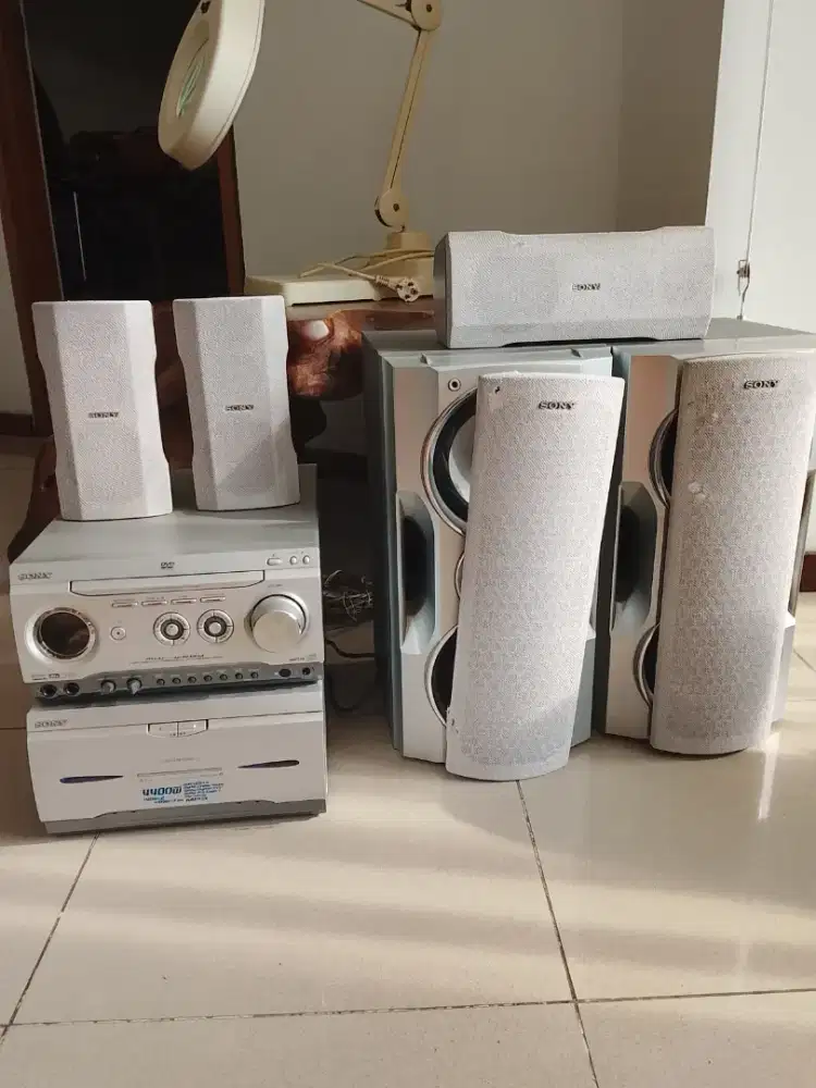 Sony component dvd...radio...tape
