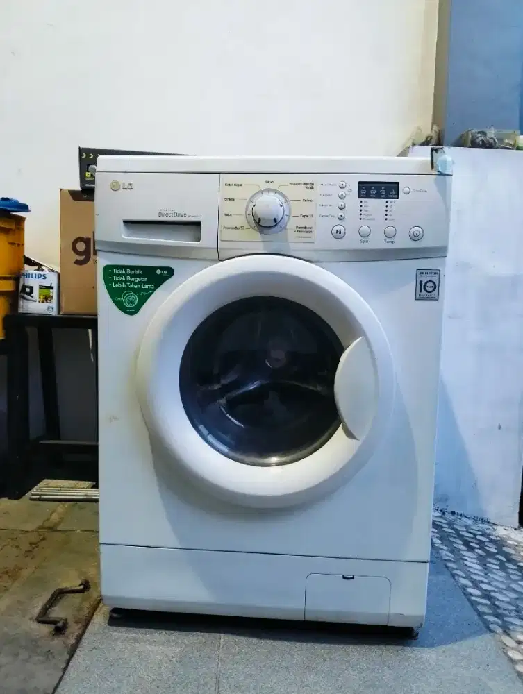 Mesin Cuci Otomatis LG