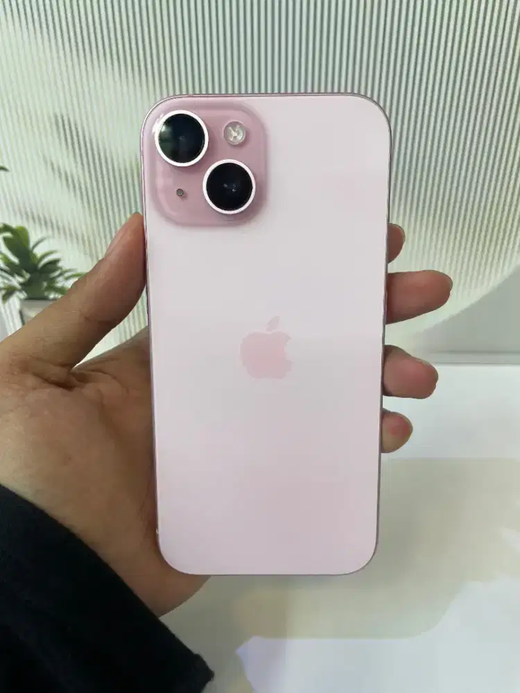 Iphone 15 128 scond resmi ibox BH89% Mulus