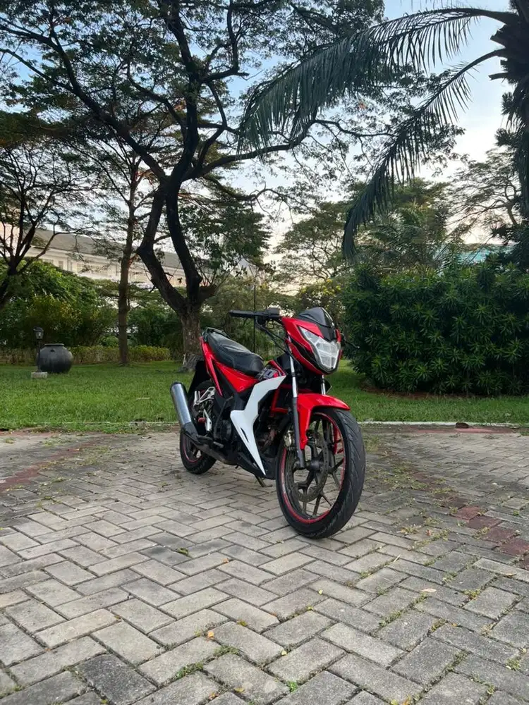 Honda Sonic 150 R Tahun 2015