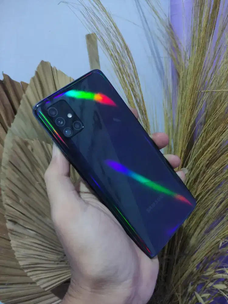 Samsung A51 6/128gb sidik jari dilayar aktif