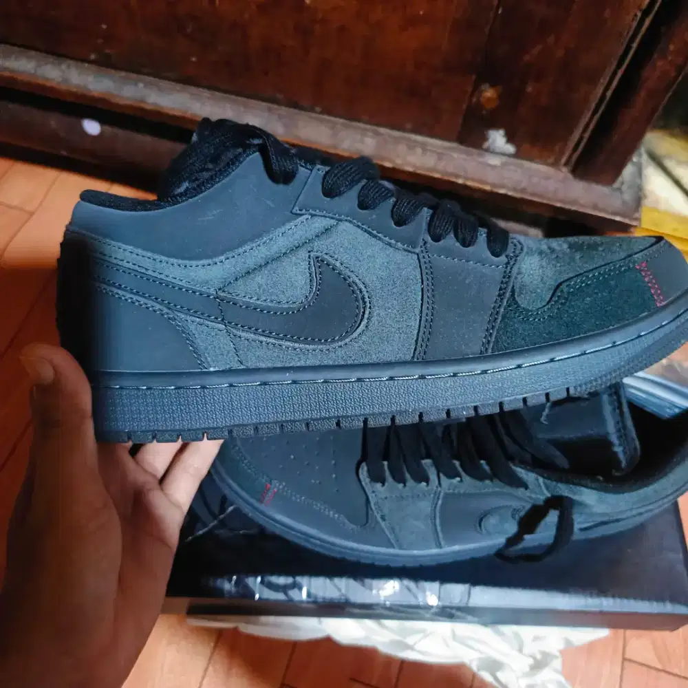 Air Jordan 1 low