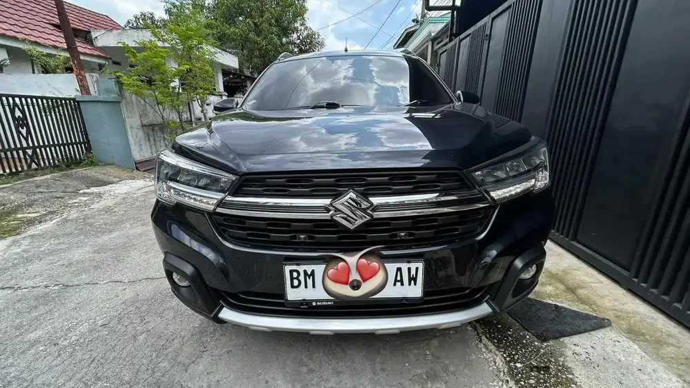 SUZUKI XL7 Beta AT Limited Edisi