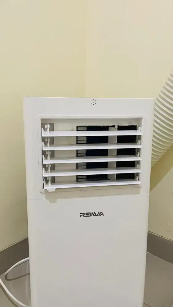 AC Portable 1/2 PK Reiwa