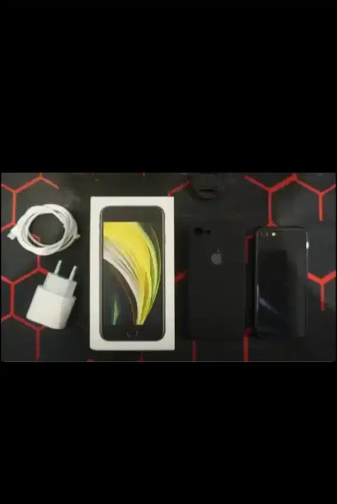 Iphone SE 2 64GB IBOX Fullset