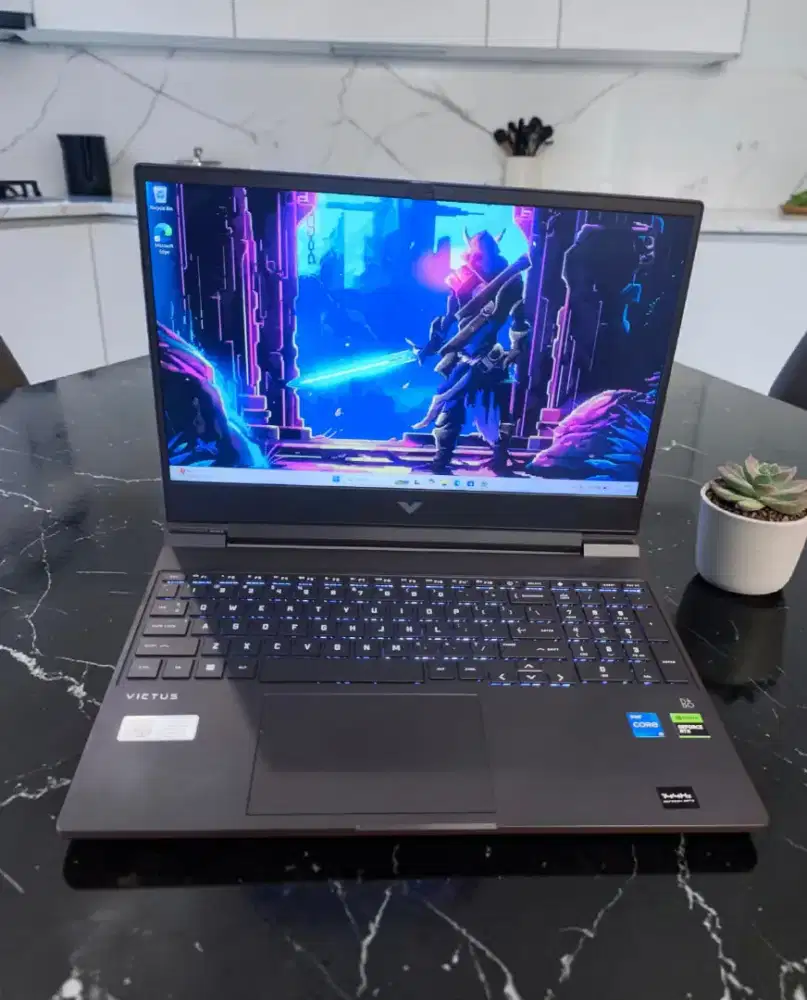 HP VICTUS PRO 15 -F18 GEN 13 [SSD 512Gb+NVIDIA RTX 3050 Vram 6Gb]
