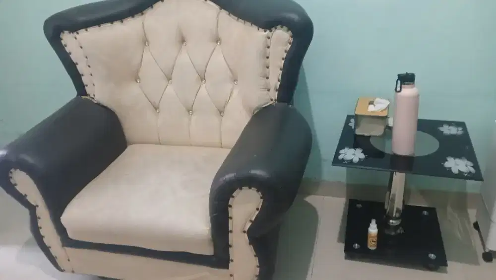 Sofa 1 dan 2 Seater Plus Meja
