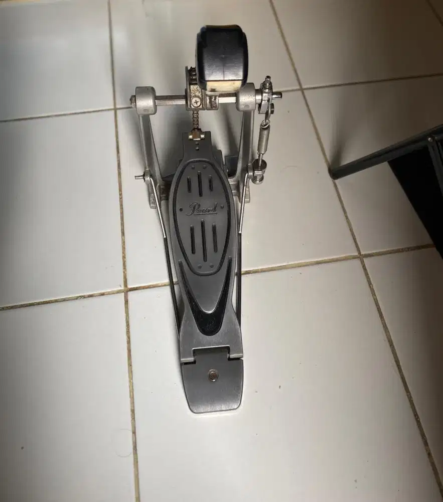 Pedal pearl murmer