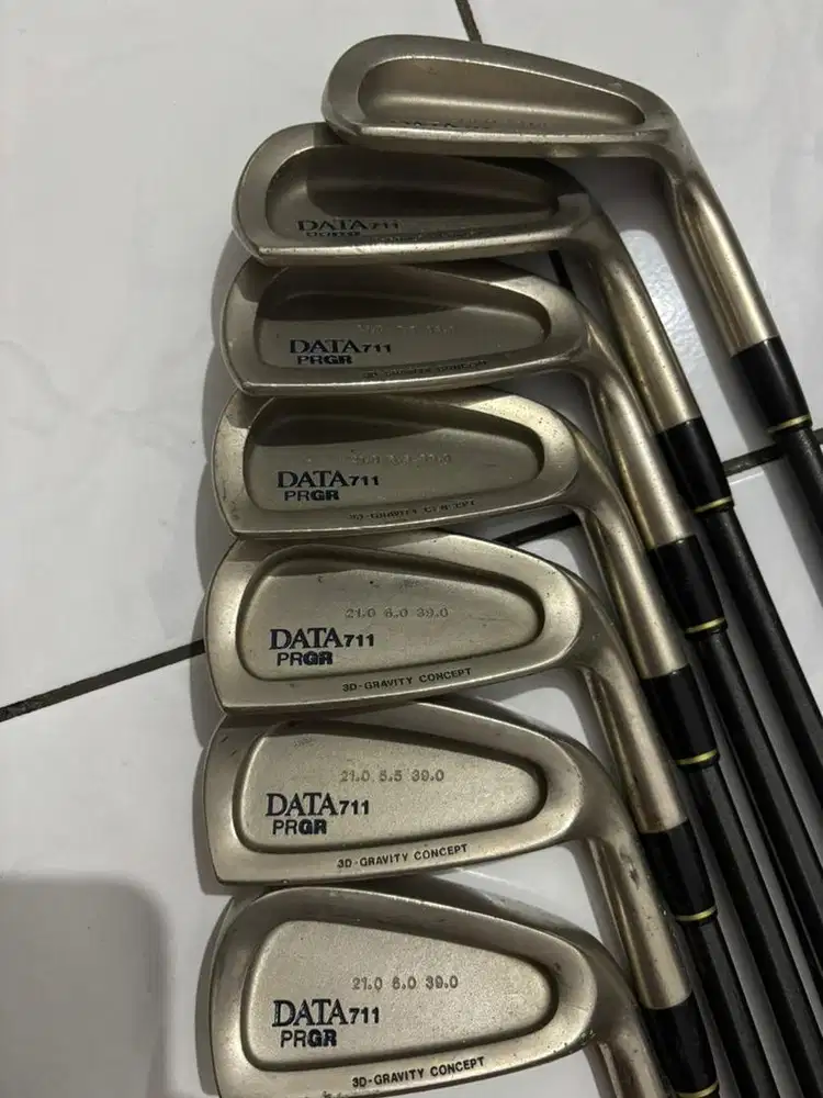 Jual Stik Golf Murah PRGR DATA 711 iron set (P-4)