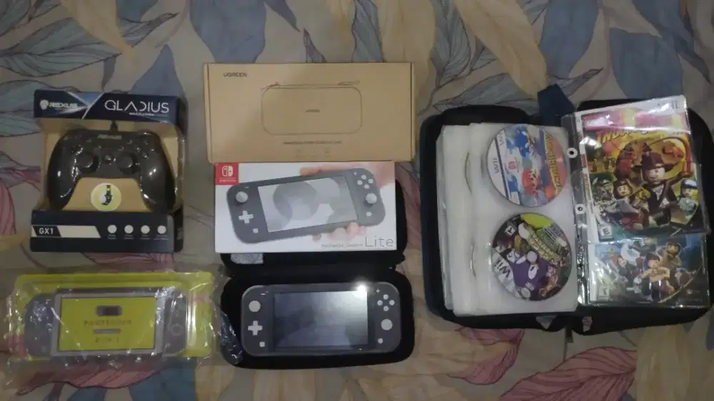 Switch Lite, Anti Gores, Ugreen Switch Pouch, Rexus Gladius GX1, Wii