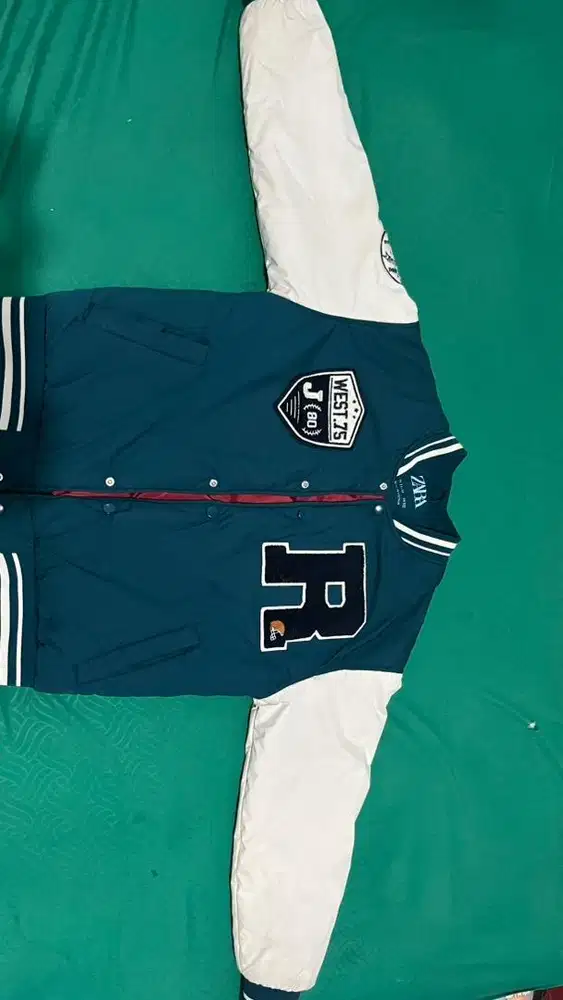 ZARA JACKET BOMBET