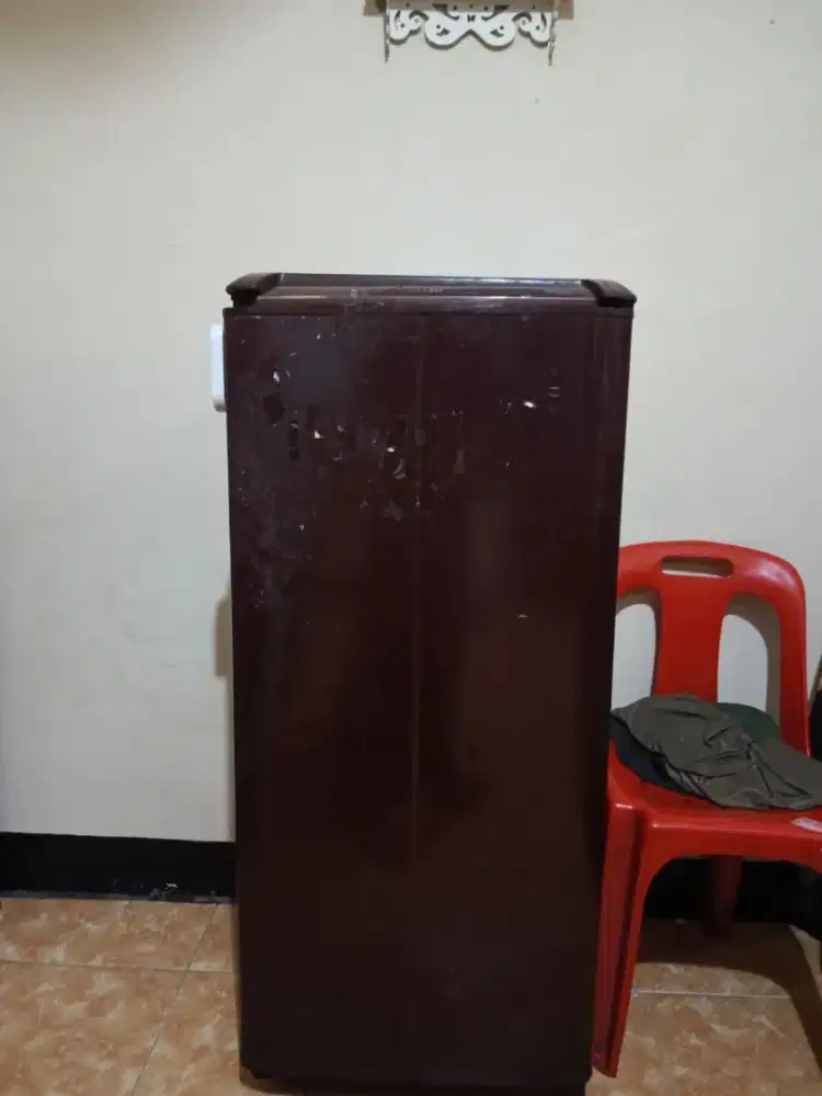 Kulkas sanyo 1 pintu