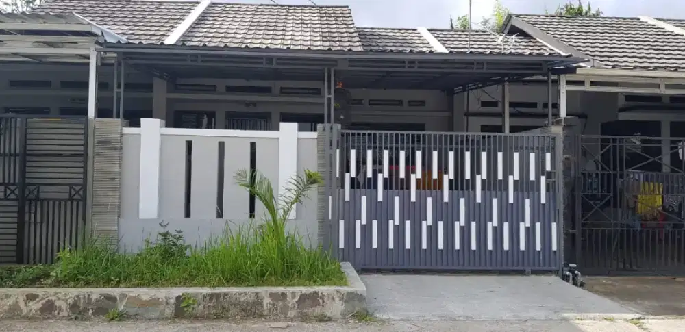 Dijual Rumah di Perum Cluster Sariwates Residence