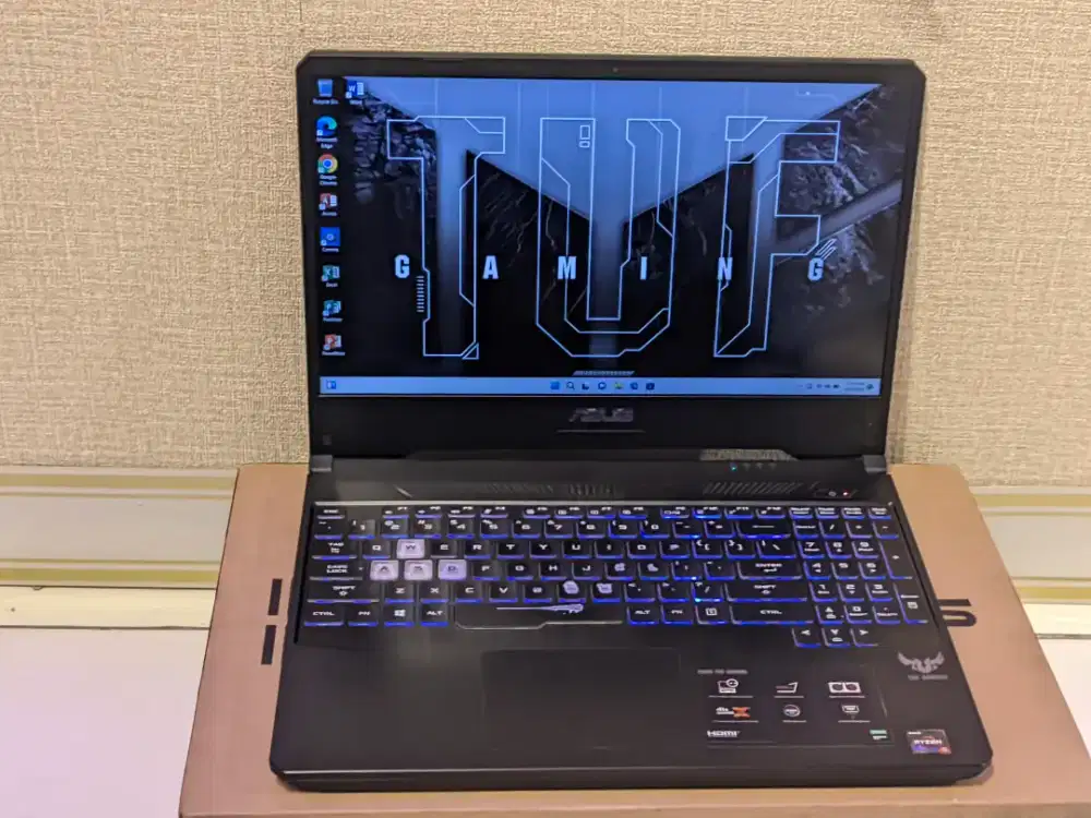Asus Tuf Gaming FX505D Ryzen 5 3550H Ram 8 GB SSD 128+HDD 1 TB GTX1050