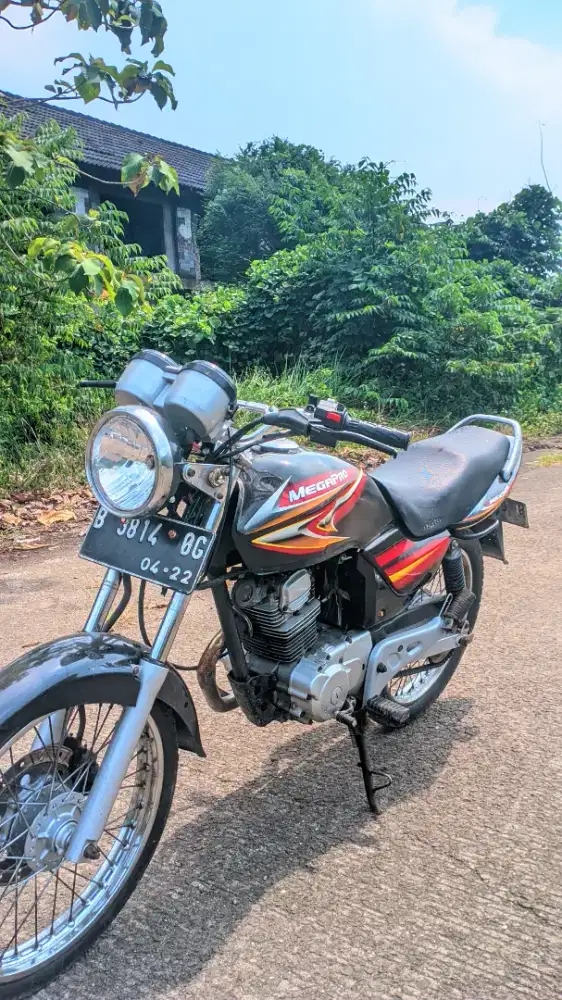 Megapro 2002 lengkap