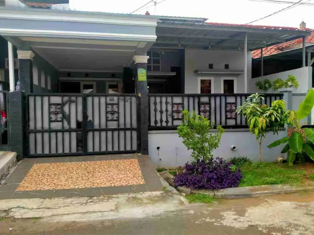 Di jual Rumah 1 1/2 lantai di cluster taman sari, Harapan indah Bekasi