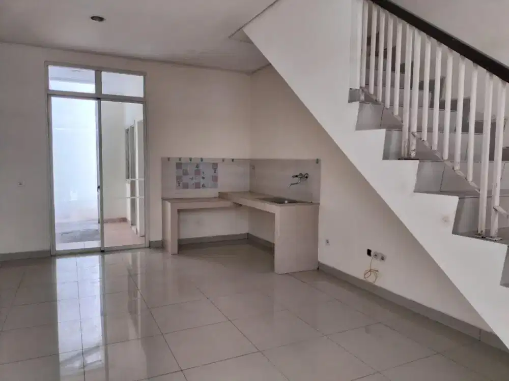 Rumah Green Lake City Luas 4X18 2Ac Siap Huni