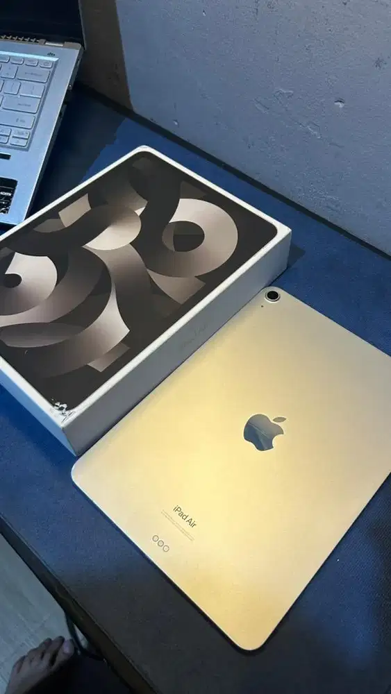 Ipad air 5 64gb fullset fisik like new