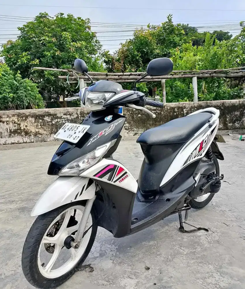 Yamaha MioJ YM Jet-FI tahun 2012 istimewa