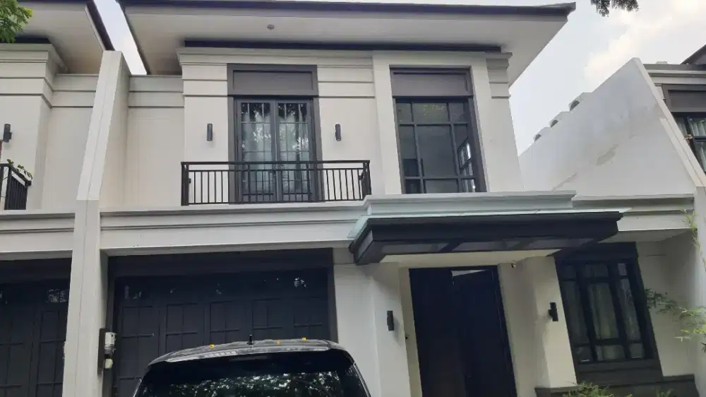 RUMAH di TANJUNG BARAT, JAKARTA SELATAN