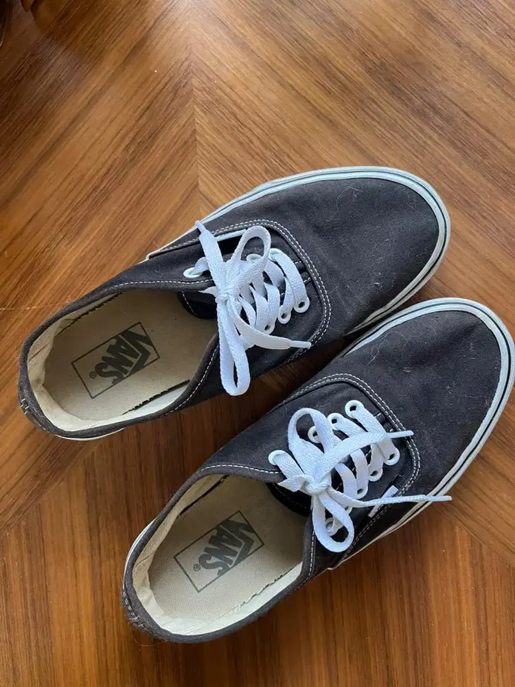 sepatu Vans Woman Sneakers