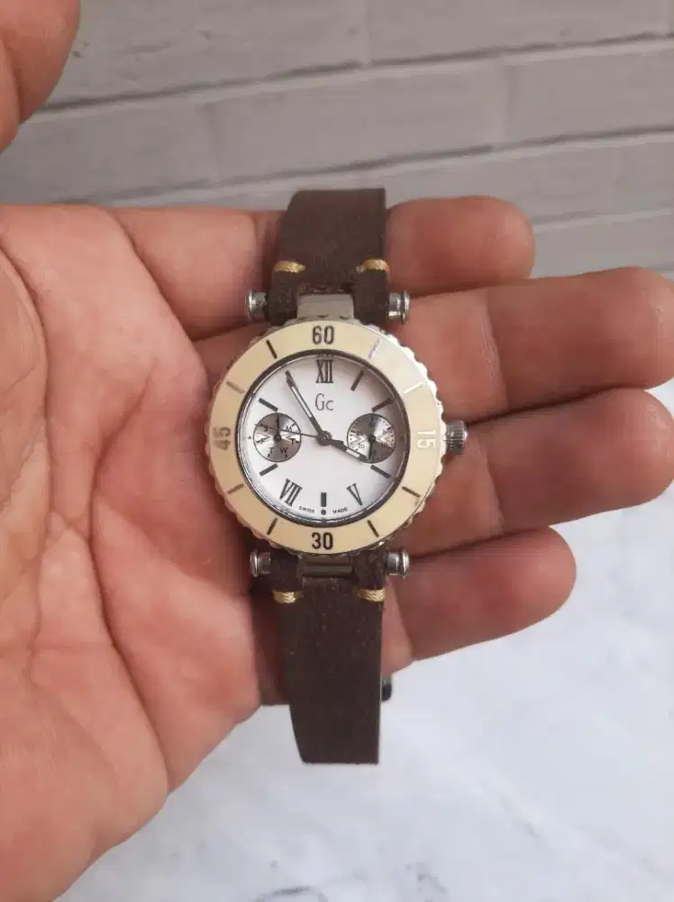 Guess collection swiss made Original