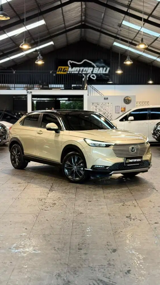 Honda HRV SE Sandkaki 2023 Dp 53jt