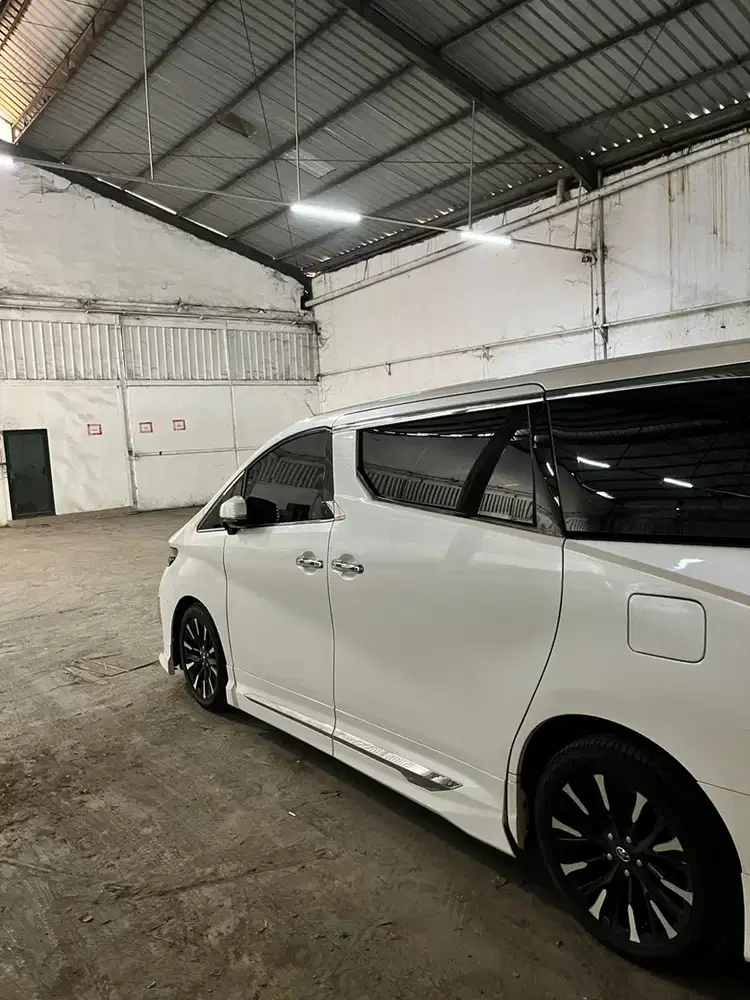 Toyota Alphard 2018 Bensin