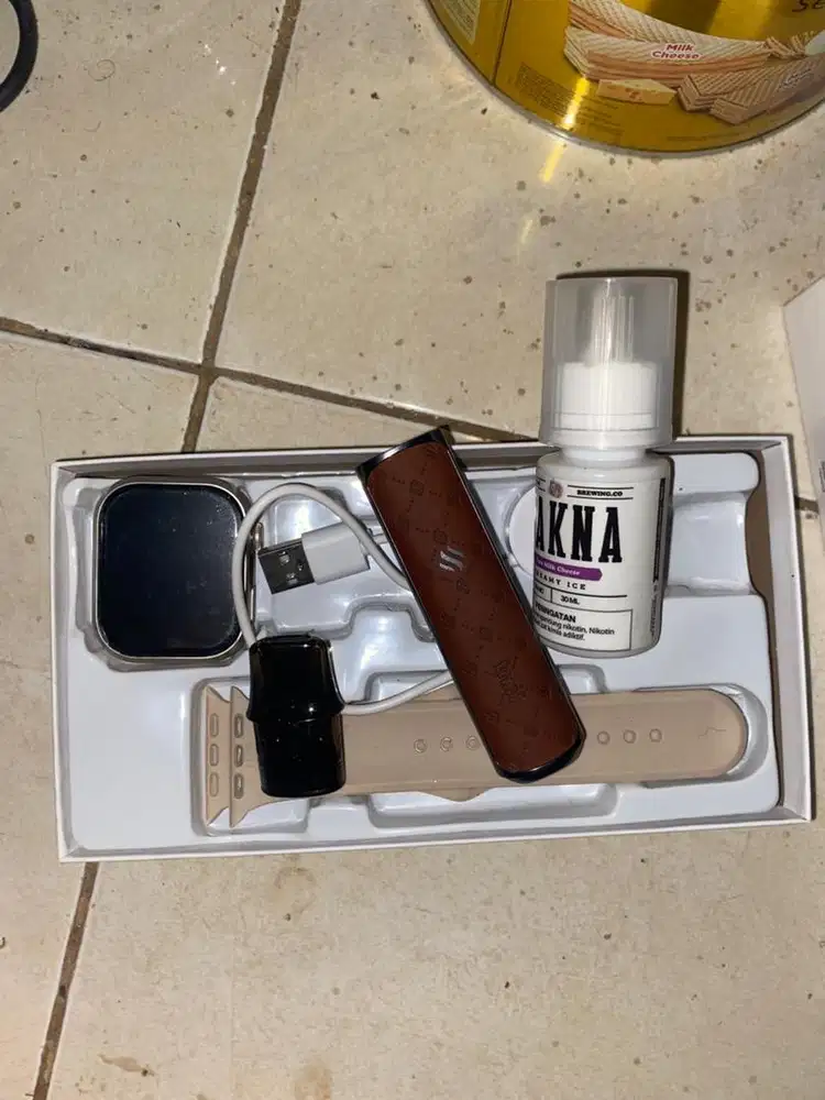 Bundling smarthwatch+pod