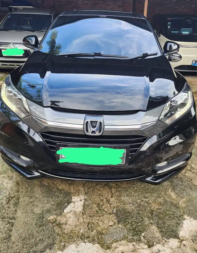 Honda HR-V 1.8 Prestige Mugen AT 2017 - Hitam, Tangan Pertama, Terawat