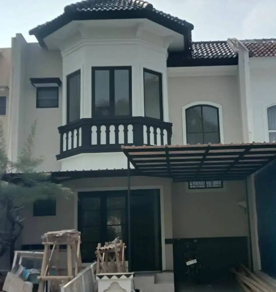 Rumah Delatinos Mexicano BSD Dekat Tol dan Stasiun