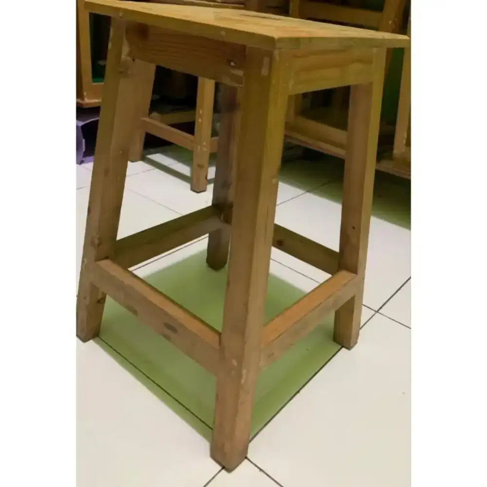 Kursi bakso kayu
