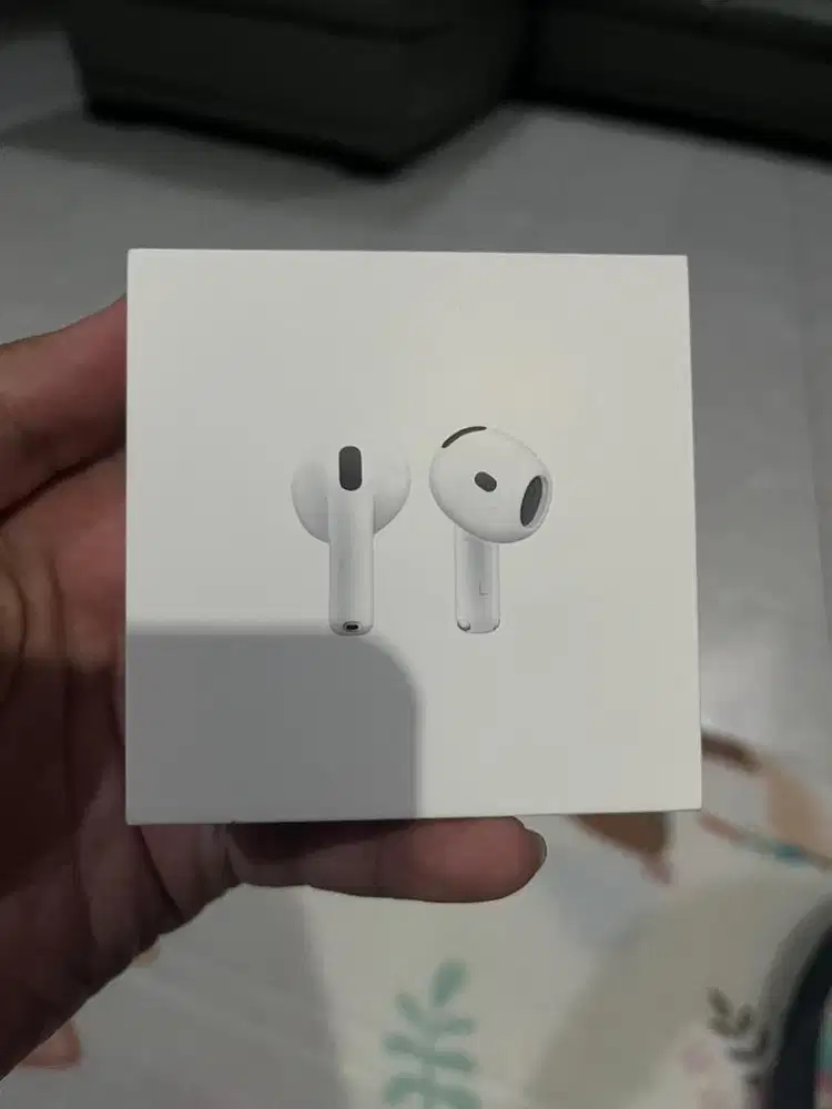 Airpods gen 4 non ANC. BNIB Ibox.