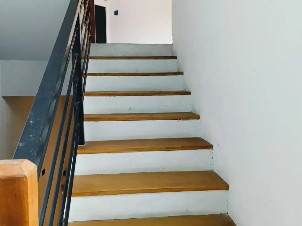 Dijual TANAH PLUS BANGUNAN SEBERANG CIRENDEU RESIDENCES