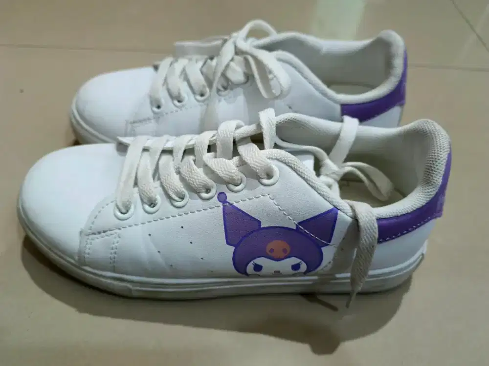 Sepatu kuromi anak merek Vincci size 34/35