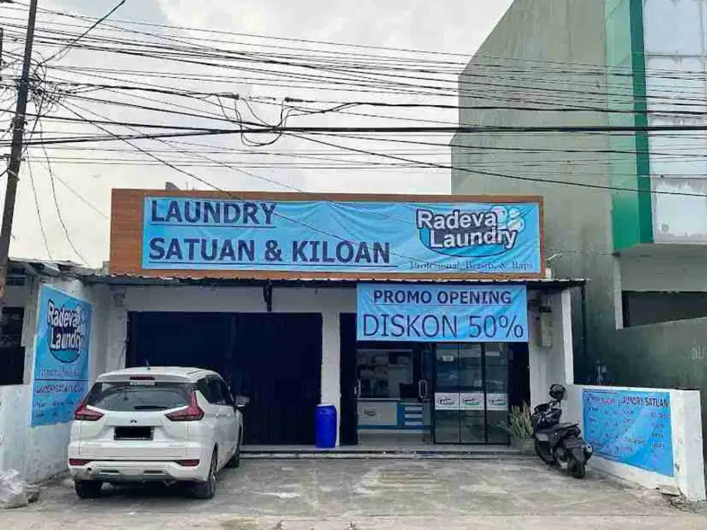 Dijual ruko 3 gandeng di kh agus salim bekasi Luas lahan : 140 m2 (lebar 10meter, panjang 14meter)

Luas bangunan 2 lantai: 150 m2

Harga: 3M nego utk 2pintu ruko sekaligus

Listrik: 5.500w

Air: jetpump