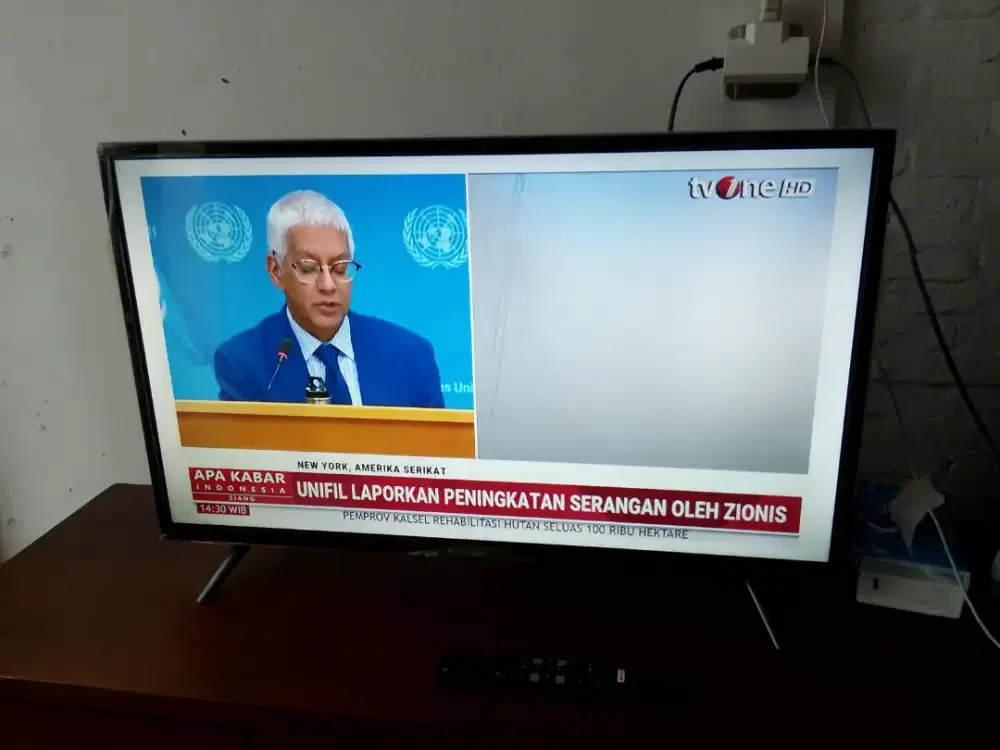 Tv android tcl 32 inci