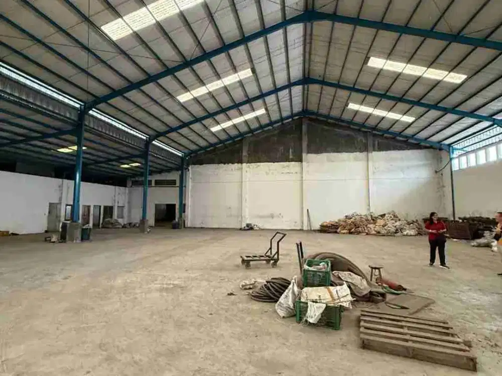 Murah Dijual/Disewakan Gudang Ex Pabrik di Canggu, Jetis, Mojokerto