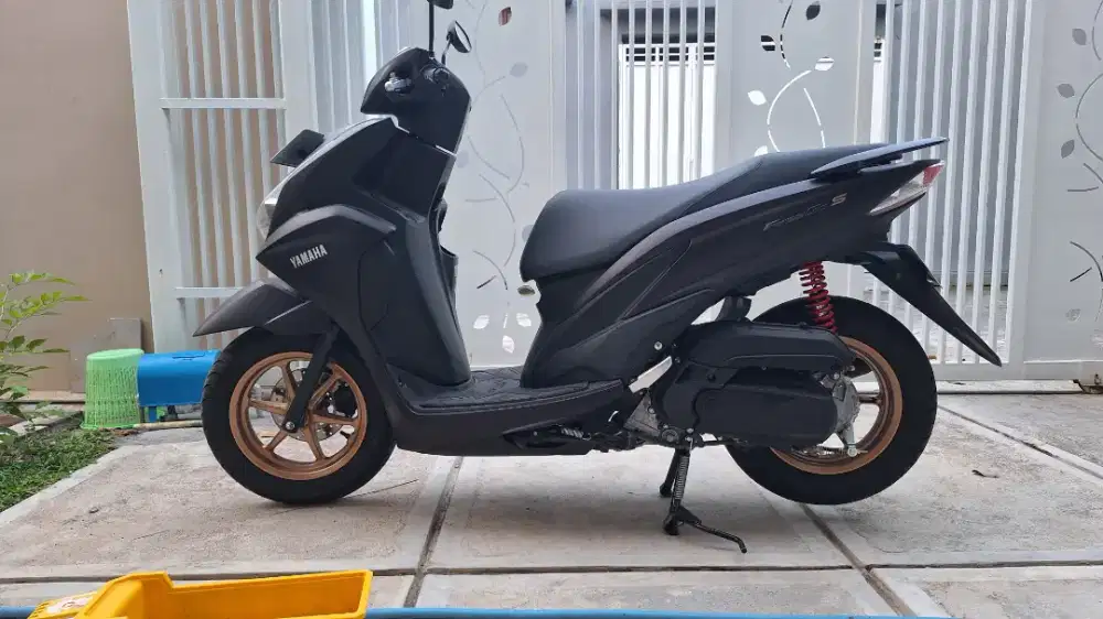 Yamaha freego 2025 AD SOLO km 300 nyaris baru atas nama sendiri