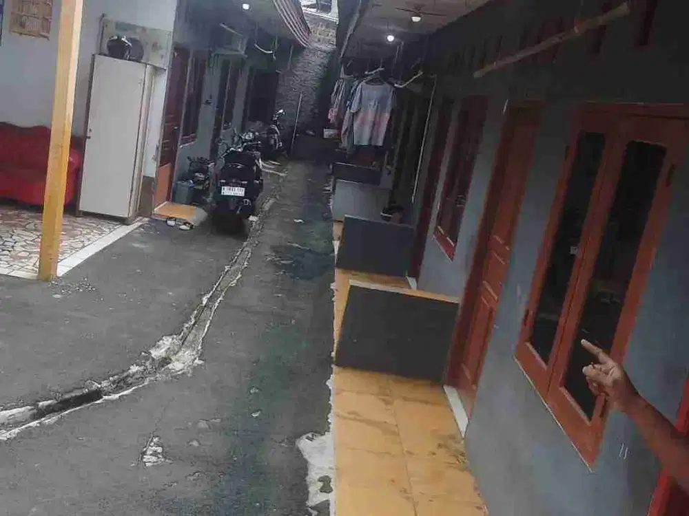 Di jual cepat 7 yunit kontrakan terisi full lokasi di Ciledug Tangerang kota